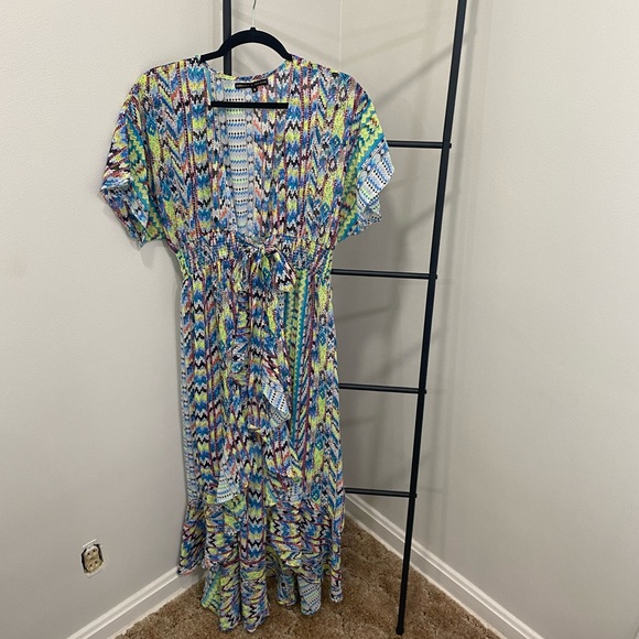 America & Beyond Dresses & Skirts - Fancy dress with elastic waistband! Size Medium. America & Beyond